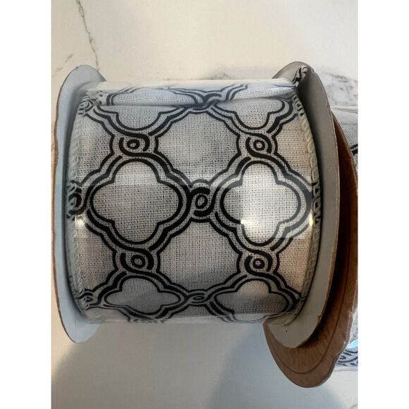Ivory and Black Trellis 2.5" Wired Edge Ribbon 18 Feet New Set of 3 - Picture 3 of 4